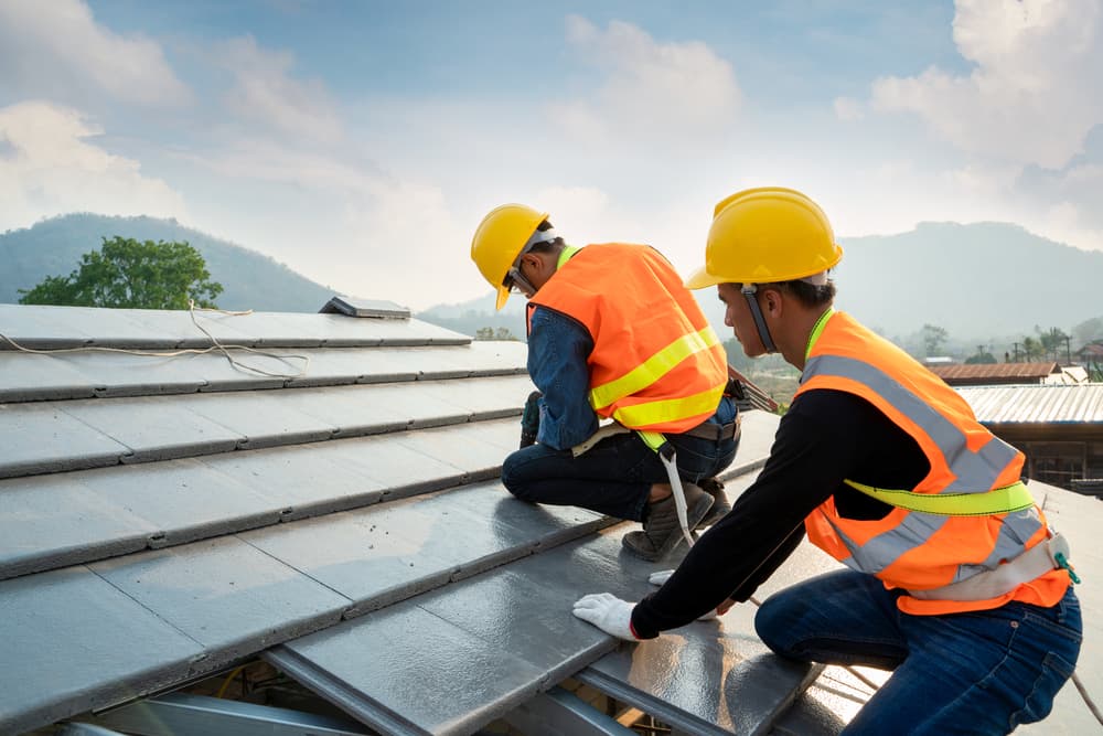 roof repair in Tierra Buena CA